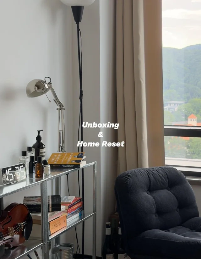 Unboxing and home reset